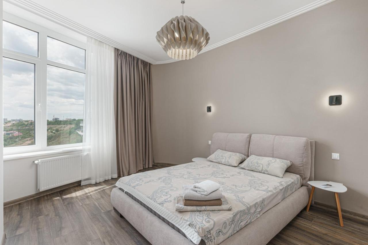 Sea Symphony 2-Bedrooms Apartment Одеса Екстер'єр фото