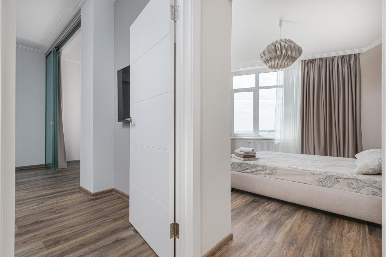 Sea Symphony 2-Bedrooms Apartment Одеса Екстер'єр фото