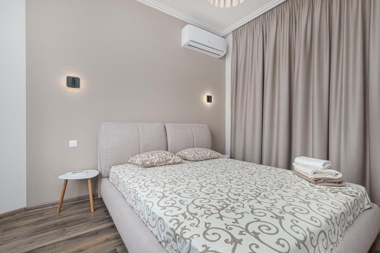 Sea Symphony 2-Bedrooms Apartment Одеса Екстер'єр фото