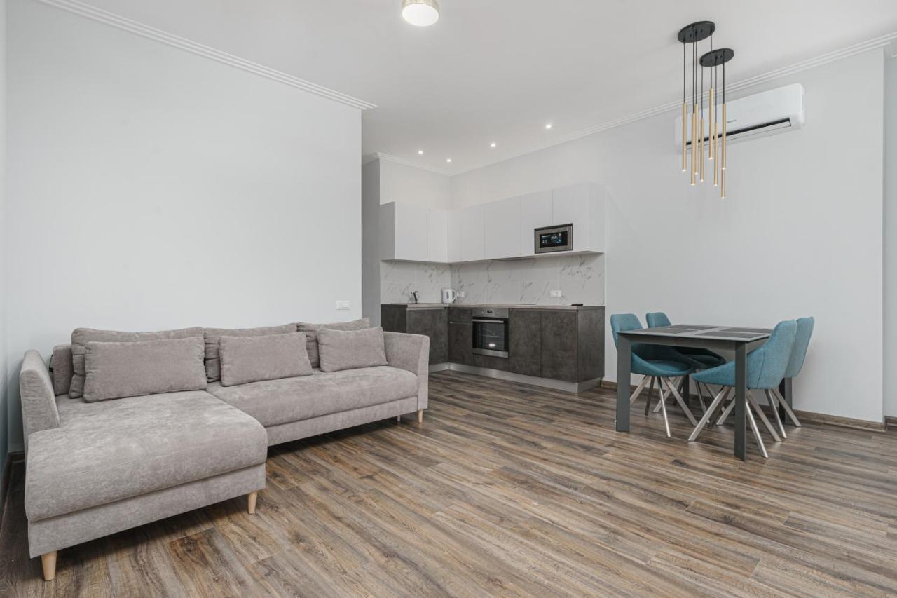 Sea Symphony 2-Bedrooms Apartment Одеса Екстер'єр фото